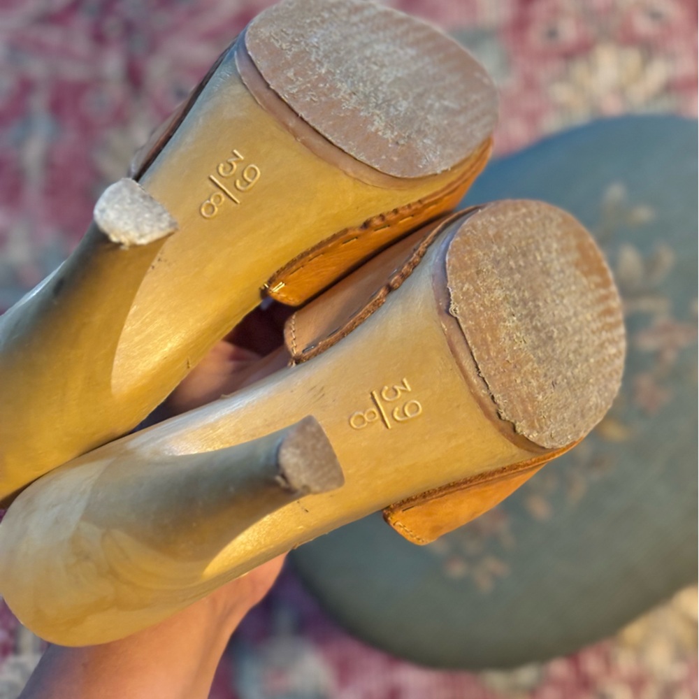 Vintage 1970’s Heeled Clogs Sandals Wood and Leather - Picture 6 of 8